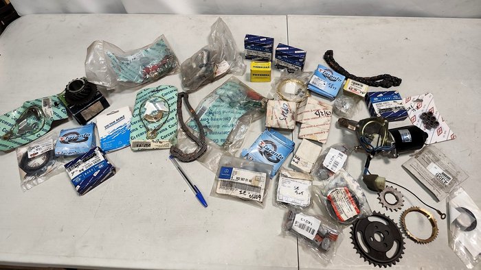 Kit de Reparación de Frenos, Cerradura de Puerta, Cadena de Distribución y Más