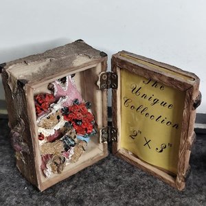 Lote de 4 piezas decorativas de cerámica - imagen 2
