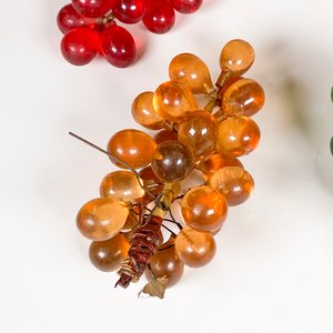 Cuatro Racimos de Uvas Decorativas de Acrílico - imagen 4