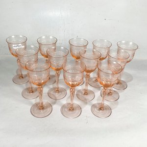 Doce Copas Rosadas Talladas Vintage - imagen 2