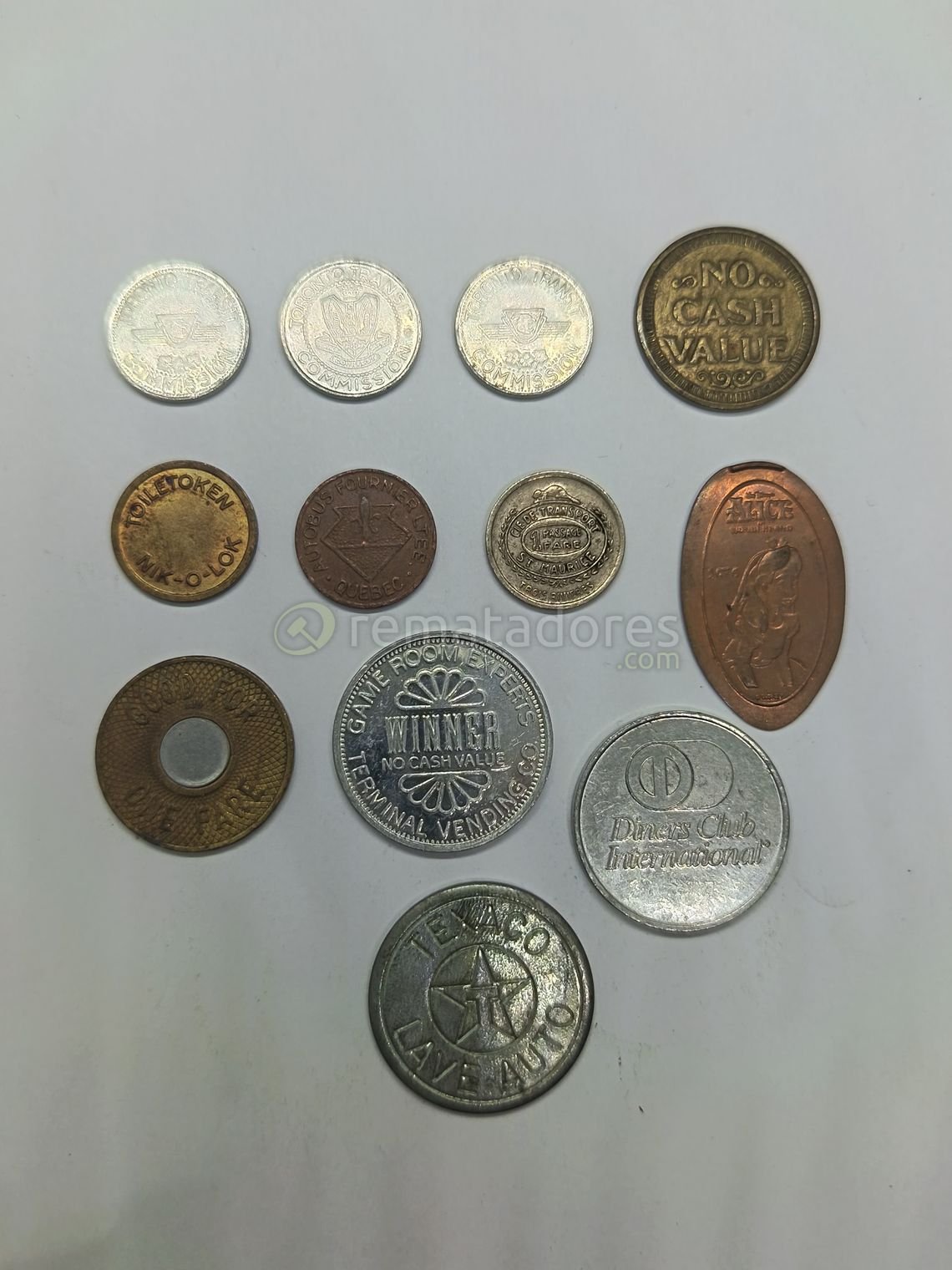 Lote de Fichas y Tokens de Colección