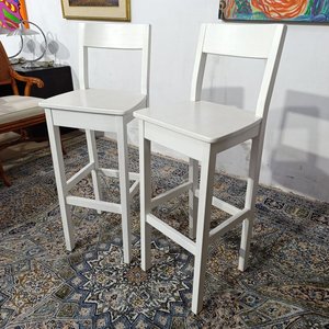 Taburetes Altos "Luna" Fábrica Delfino Álvarez Madera Maciza Blancos (2 Unidades) - imagen 2