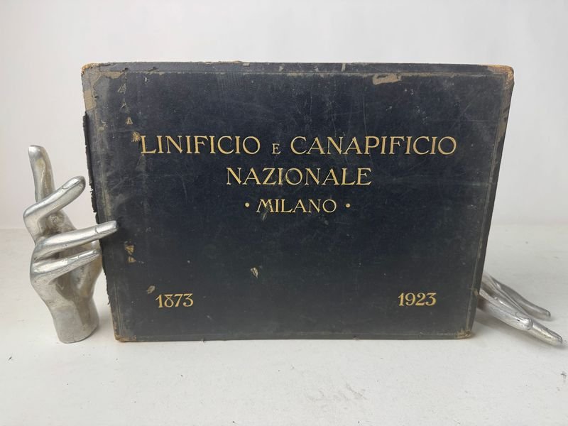 Lote siguiente: Libro de Hilanderia y cañameria nacional - Milan