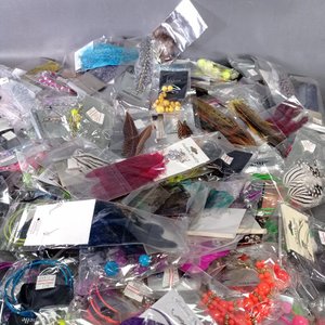Lote de 100 Pares de Caracolas y Bijouterie Variada - imagen 6