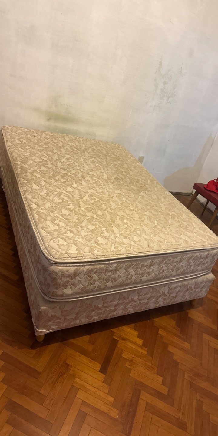 Somier de 1 Plaza con Diseño Floral Beige
