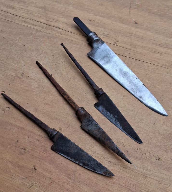 Lote de 4 Hojas de Cuchillo Antiguas para Restaurar