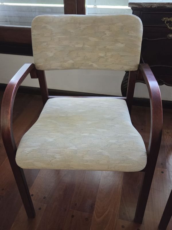 Item 830062 - Image 1