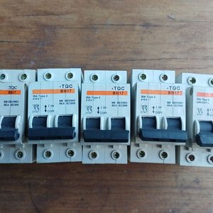 Lote de 5 Llaves Bipolares TQC BH17 Nuevas - imagen 1