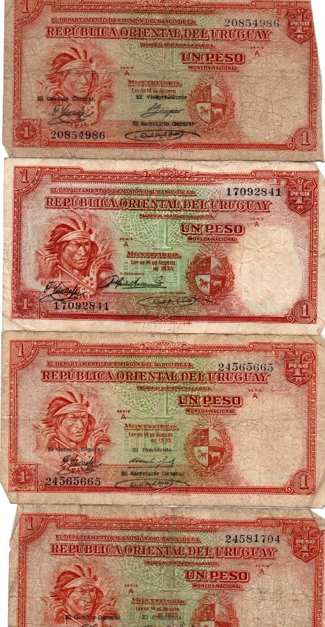 4 Billetes de 1 Peso Uruguayo - Estado Regular