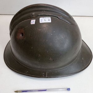 Casco Militar Francés Adrian 1GM con Orificio de Bala y Liner "LD" - imagen 2