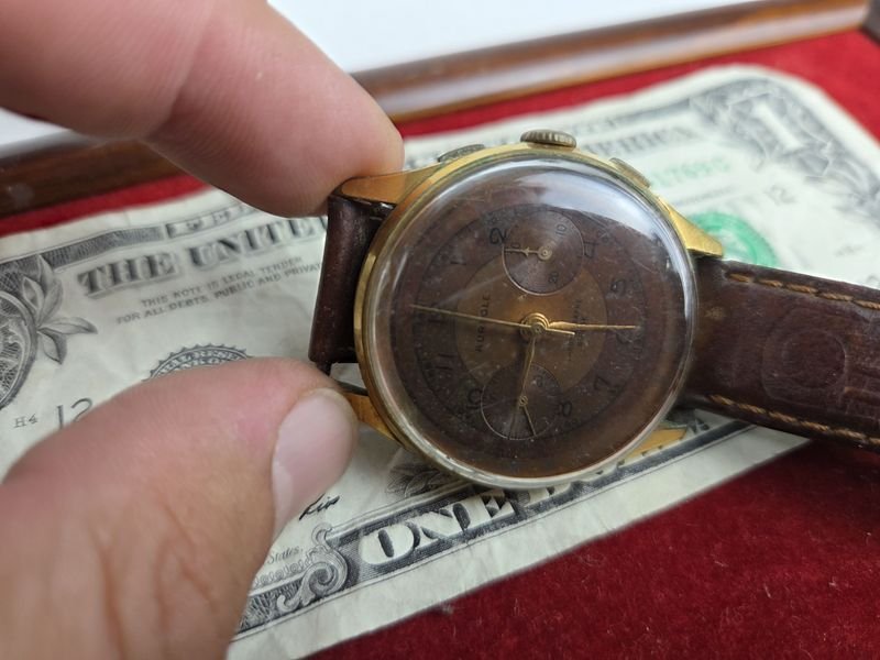 Reloj cronografo suizo Aureole a la vista - Detalles y características - imagen 3