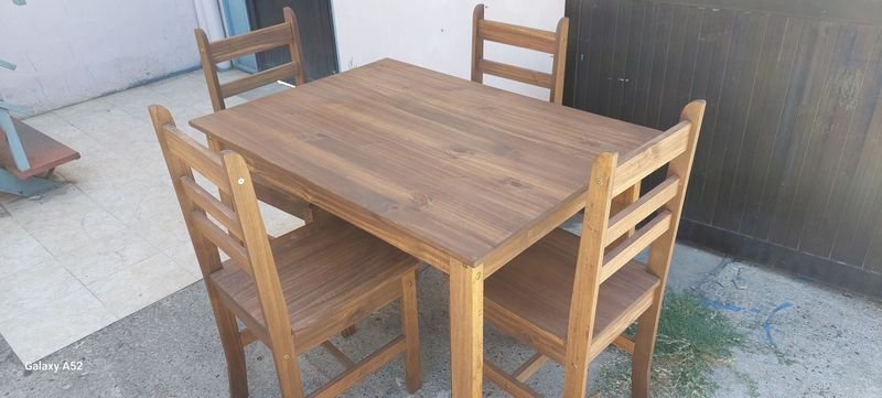 Juego de comedor en madera, perfecto estado - imagen 1