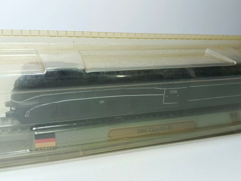 Locomotora de tren en miniatura DRG 01-10 Alemania escala N - imagen 4