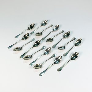 Christofle Cucharas de Postre de Metal Plateado - Set de 16 - imagen 1