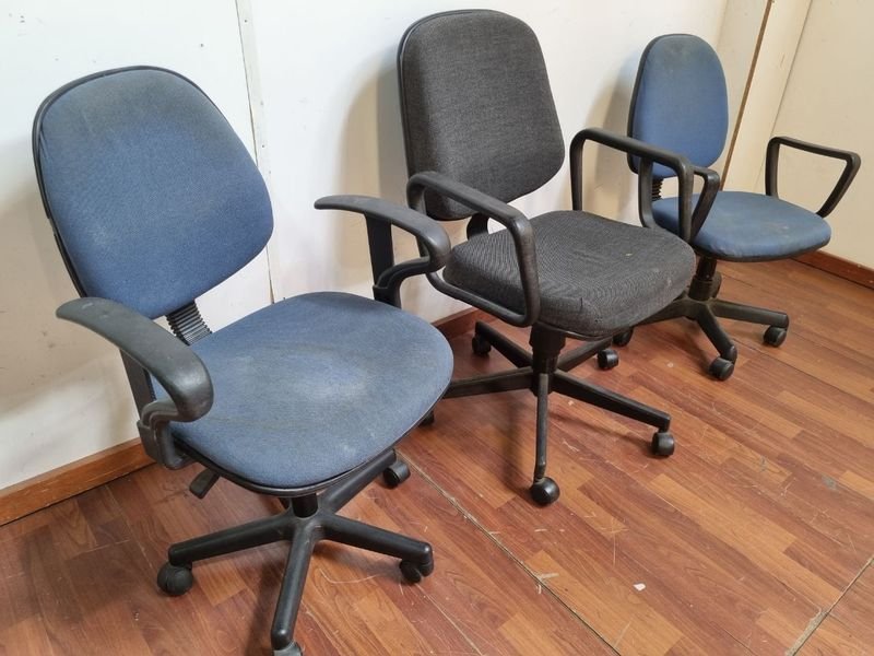 Sillas de Oficina en Lote - imagen 2