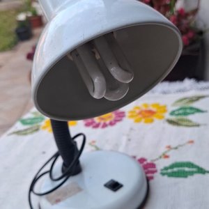 Lote siguiente: Lote 78 Portatil para escritorio