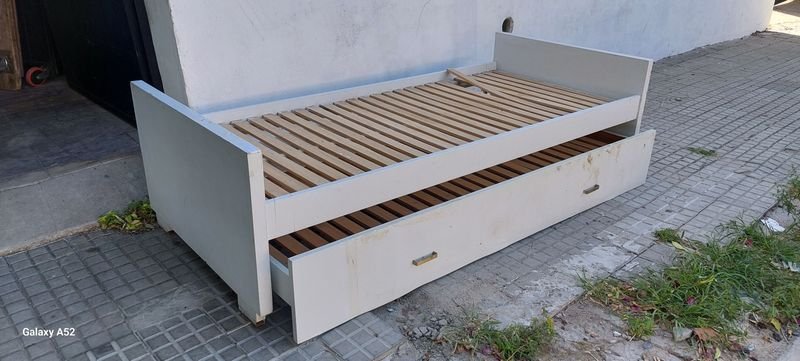 Cama marinera en buen estado - imagen 2