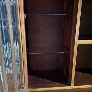 Mueble Aparador Laqueado en Madera Maciza con Estantes y Cajones - imagen 4