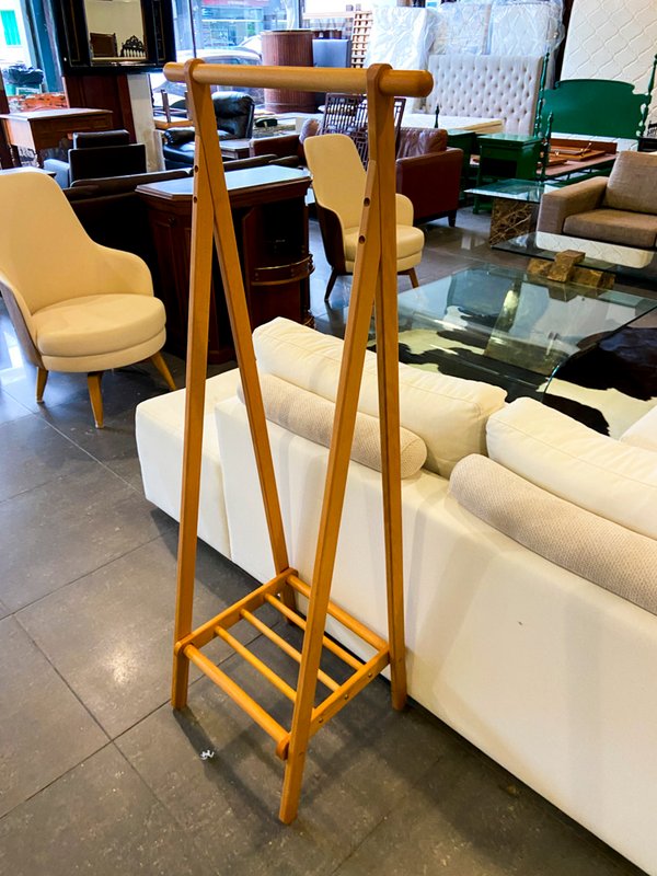 Perchero de Madera Estilo Nórdico