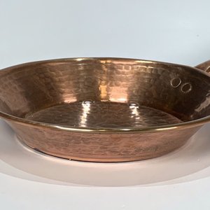 Sartén de Cobre Cincelado con Mango de Madera - imagen 1