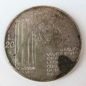 Moneda de Italia 20 Liras de 1928 - Homenaje a la Primera Guerra Mundial - imagen 2