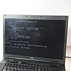 Laptop Dell Vostro 1320 con Cargador - imagen 3