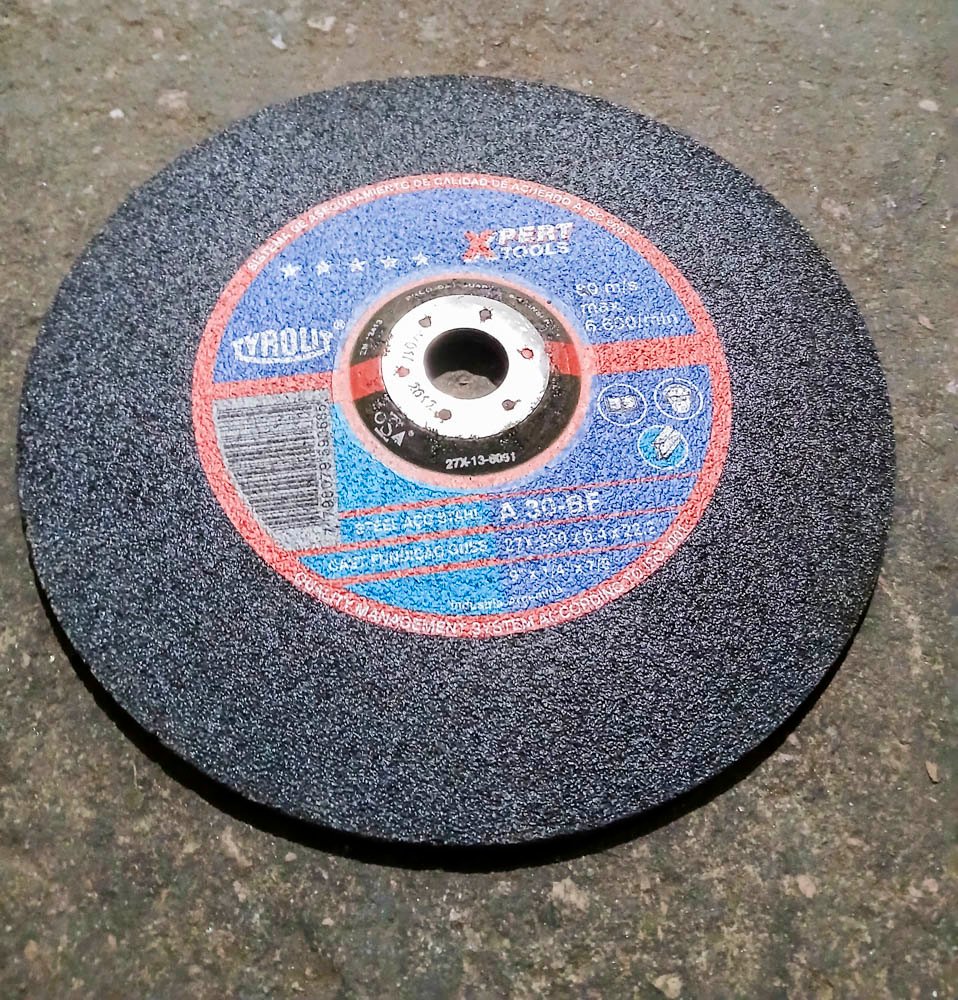 Discos de desbaste en buen estado - imagen 2