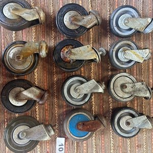 Lote de 10 Ruedas Giratorias Metálicas y de Goma - imagen 6