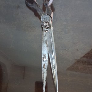 Lote anterior: Tijera para tela