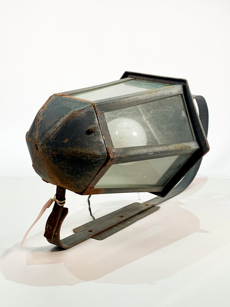 Item 490301 - Image 1