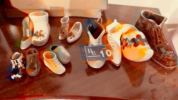 Colección de Zapatos Miniatura en Loza - imagen 5