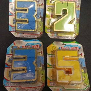 Lote siguiente: Números Transformers Digital Model para Coleccionar