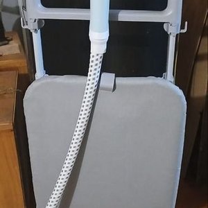 Lote siguiente: Plancha Vaporizadora Vertical Enxuta de Pie con Panel Digital