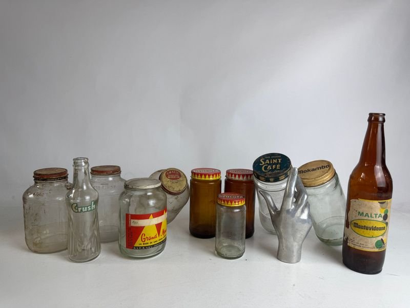 Lote anterior: Colección de envases de bebidas