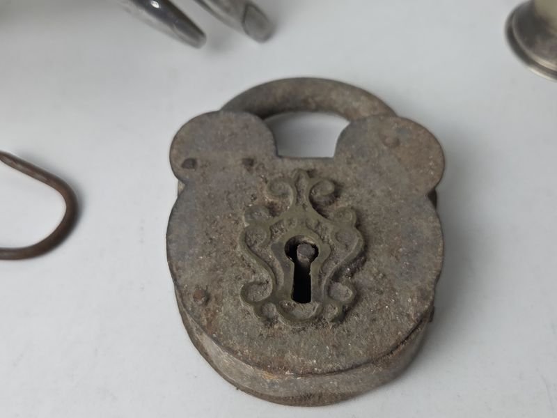 Lote variado de objetos antiguos - imagen 3