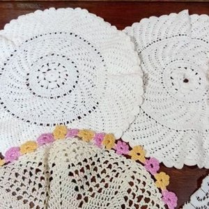 Lote de 5 Carpetas Vintage: Crochet, Macramé y Bordadas - imagen 6