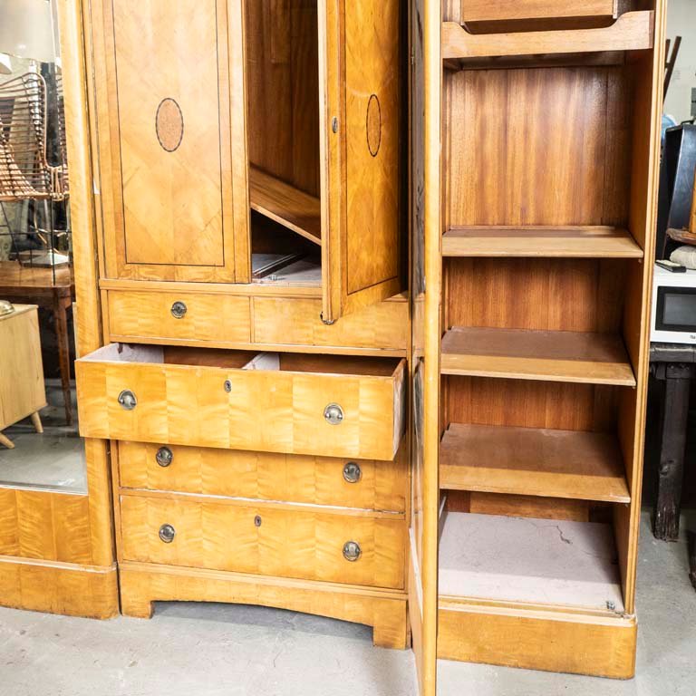 Item 2112928 - Image 2