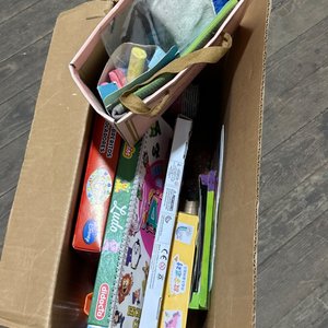 Lote siguiente: Juegos 