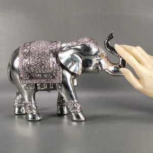 Figura Decorativa Elefante Plateado Plástico Duro - imagen 3