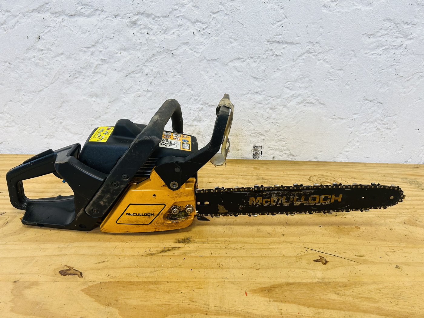 Lote #068 – Motosierra a nafta McCulloch – no se probó