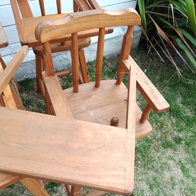 Sillas de madera para niños con faltantes - imagen 3