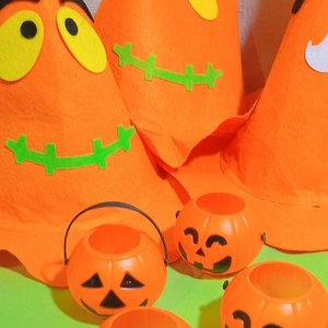 Set de Gorros de Halloween y Mini Calabazas Decorativas - imagen 2
