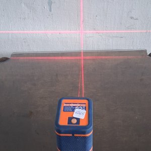 Lote siguiente: Nivel laser