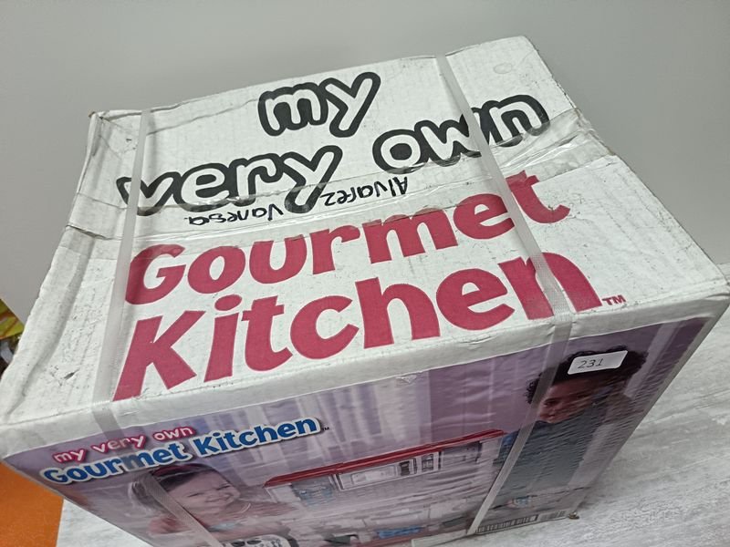 Item 896572 - Image 1