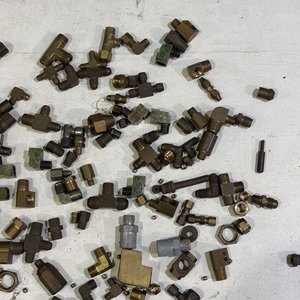 Lote de 150 Piezas de Conexiones de Bronce para Tuberías - imagen 3