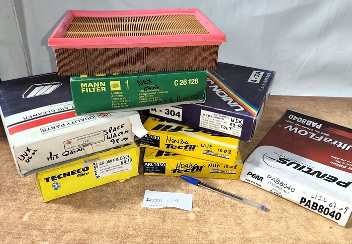 Item 16807 - Image 0