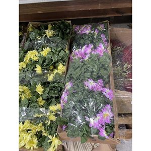 11 Cajas de Flores Artificiales Variadas - imagen 2