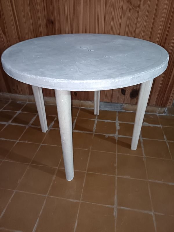 Mesa de PVC - imagen 2