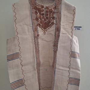 Huipil Artesanal Mexicano de Algodón Crudo con Bordado Ornamental - imagen 1