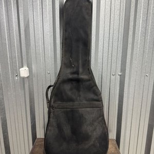 Lote siguiente: Guitarra Eléctrica Vantage VKS-11/BK Negra Indonesia